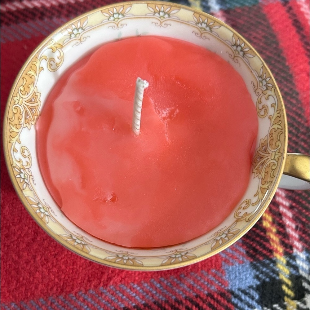 Hand Crafted Treasure Candle With Gemstones /Vintage Noritake Bone China Teacup - Picture 6 of 7